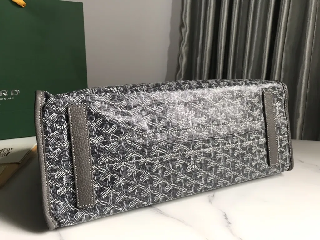 Goyard Bag 